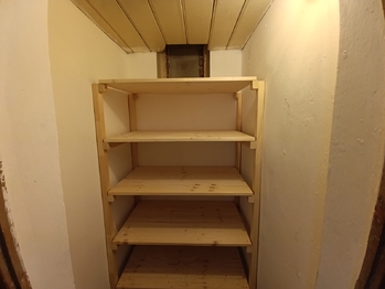 komora - Pronájem bytu 2+kk v osobním vlastnictví 61 m², Teplice