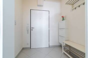 Pronájem bytu 1+kk v družstevním vlastnictví 35 m², Praha 9 - Střížkov