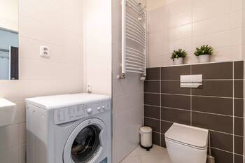 Pronájem bytu 1+kk v družstevním vlastnictví 35 m², Praha 9 - Střížkov