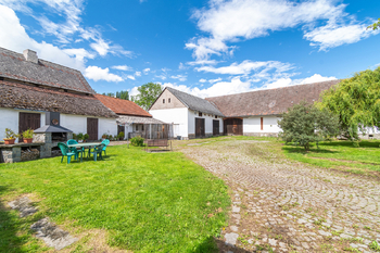 Prodej domu 174 m², Kozárovice