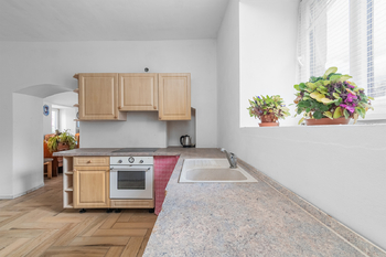 Prodej domu 174 m², Kozárovice