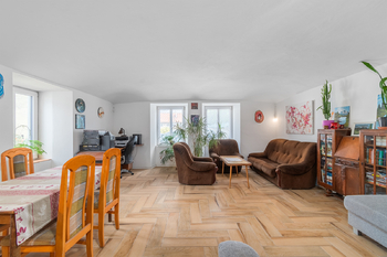 Prodej domu 174 m², Kozárovice