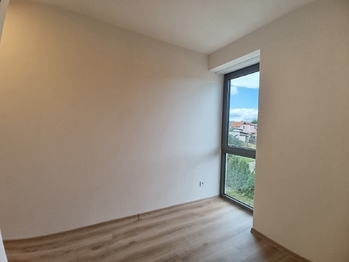 chodba - Pronájem bytu 3+kk v osobním vlastnictví 86 m², Bystřany