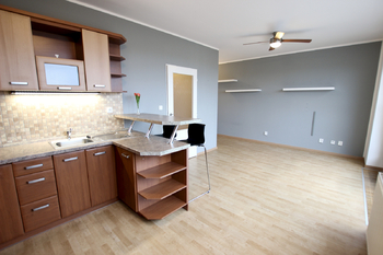 Pronájem bytu 1+kk v osobním vlastnictví 41 m², Praha 9 - Kbely