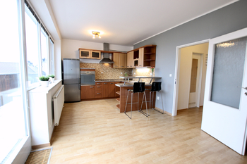 Pronájem bytu 1+kk v osobním vlastnictví 41 m², Praha 9 - Kbely