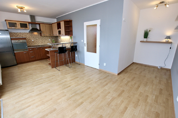 Pronájem bytu 1+kk v osobním vlastnictví 41 m², Praha 9 - Kbely