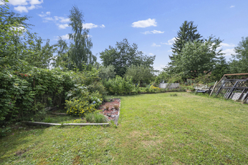 Prodej pozemku 338 m², Dvůr Králové nad Labem