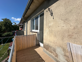 balkón - Prodej bytu 2+1 v osobním vlastnictví 75 m², Příbram