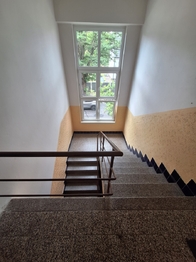 společné prostory - Prodej bytu 2+1 v osobním vlastnictví 75 m², Příbram
