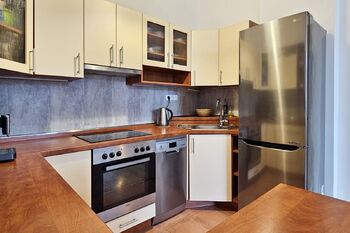 kuchyňský kout - Pronájem bytu 2+kk v osobním vlastnictví 60 m², Milovice