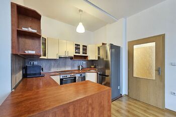 kuchyňský kout - Pronájem bytu 2+kk v osobním vlastnictví 60 m², Milovice