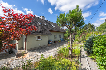 Prodej domu 247 m², Hlásná Třebaň