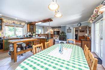 Prodej domu 247 m², Hlásná Třebaň