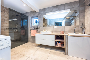 Prodej domu 247 m², Hlásná Třebaň
