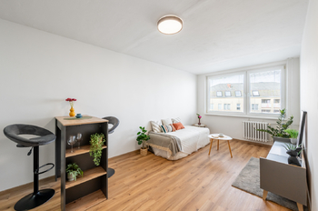 Pronájem bytu 1+kk v osobním vlastnictví 41 m², Praha 9 - Kbely