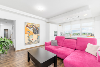 Prodej bytu 3+kk v osobním vlastnictví 107 m², České Budějovice