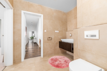 Prodej bytu 3+kk v osobním vlastnictví 107 m², České Budějovice