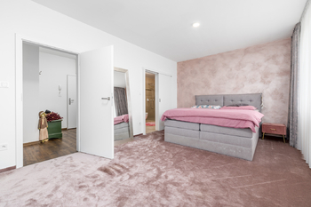 Prodej bytu 3+kk v osobním vlastnictví 107 m², České Budějovice