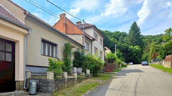 Pohled do ulice - Prodej domu 150 m², Račice-Pístovice
