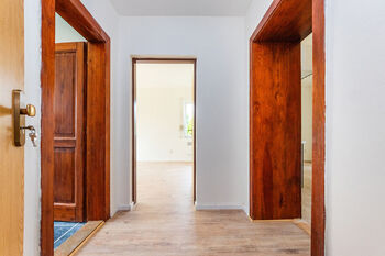 Pronájem bytu 1+1 v osobním vlastnictví 45 m², Jesenice