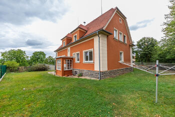 Pronájem bytu 1+1 v osobním vlastnictví 45 m², Jesenice
