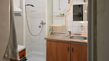 Koupelna, kuchyňka - Prodej obchodních prostor 99 m², Brno