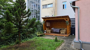 Dvorní trakt - Prodej obchodních prostor 99 m², Brno