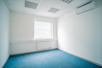 Pronájem skladovacích prostor 2725 m², Hradec Králové
