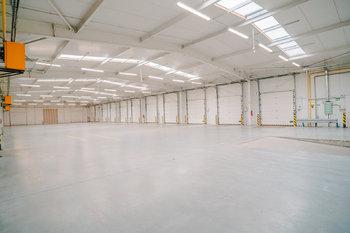 Pronájem skladovacích prostor 2725 m², Hradec Králové