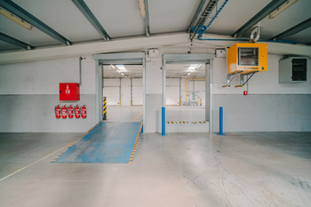 Pronájem skladovacích prostor 2725 m², Hradec Králové