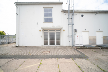 Pronájem skladovacích prostor 2725 m², Hradec Králové