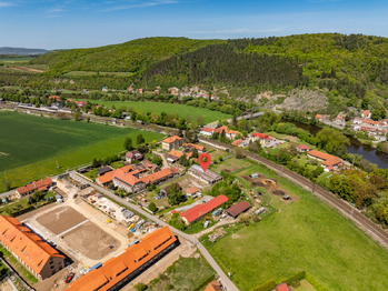 Prodej pozemku 1256 m², Karlštejn