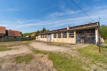 Prodej pozemku 1256 m², Karlštejn