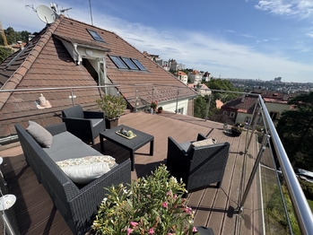 Pronájem bytu 1+kk v osobním vlastnictví 104 m², Praha 5 - Smíchov
