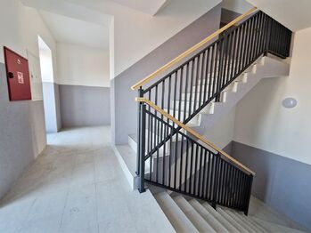 Pronájem bytu 2+1 v osobním vlastnictví 64 m², Lochovice