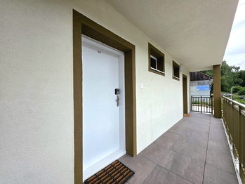 Prodej bytu 1+kk v osobním vlastnictví 28 m², Ostrov