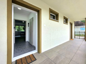 Prodej bytu 1+kk v osobním vlastnictví 28 m², Ostrov