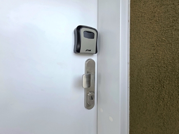 Prodej bytu 1+kk v osobním vlastnictví 28 m², Ostrov