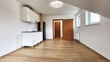 Pronájem bytu 1+kk v osobním vlastnictví 27 m², Velké Přílepy
