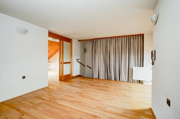 4 NP foto 1 - Prodej domu 280 m², Brno