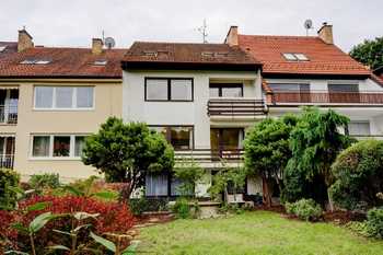 pohled ze zahrady foto 1 - Prodej domu 280 m², Brno