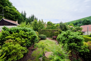 zahrada pohled z 2 NP - Prodej domu 280 m², Brno