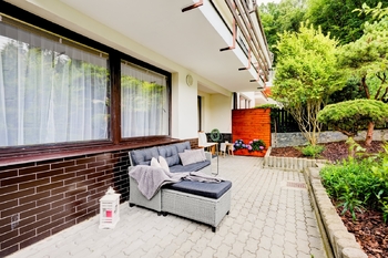 zahrada terasa foto 2 - Prodej domu 280 m², Brno