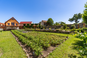 Zahrada - Prodej domu 174 m², Hrobčice