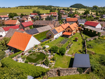Pohled na pozemek - Prodej domu 174 m², Hrobčice