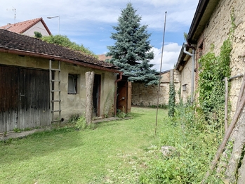 kůlny - Prodej domu 110 m², Hředle