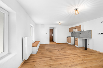 Prodej domu 93 m², Dolní Bukovsko