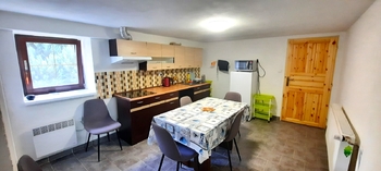 kuchyň apertmánu - Prodej ubytovacího zařízení 1364 m², Kunžak