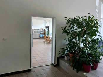 Nov otevřená jídelna. - Pronájem kancelářských prostor 15 m², Tábor