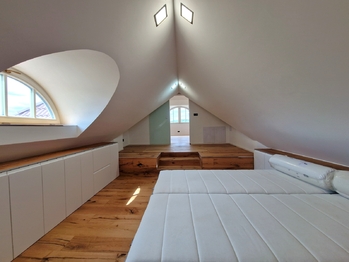 Pronájem kancelářských prostor 676 m², Praha 4 - Braník